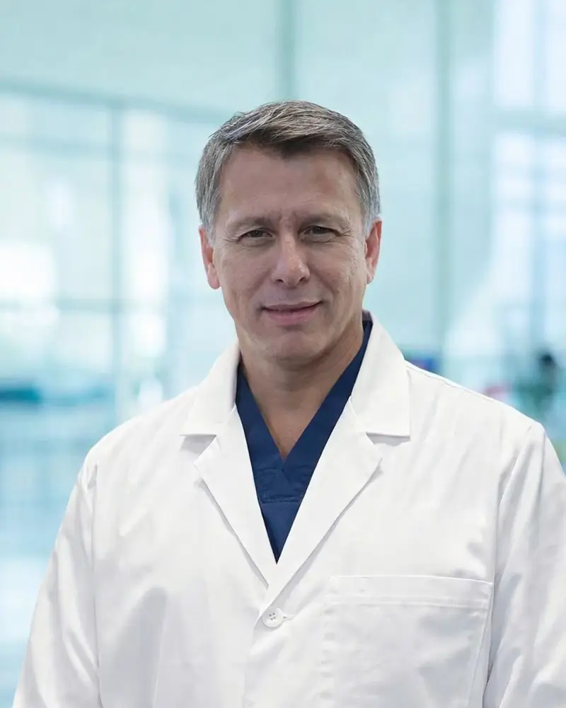 Kadir Mansur, MD